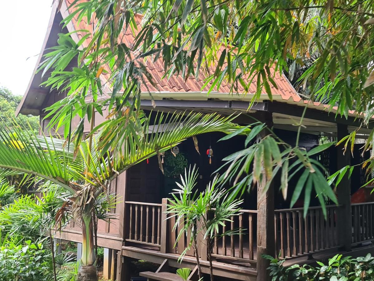 Hotel Thai Heritage Koh Mak Extérieur photo